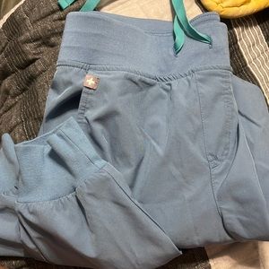 Figs Free-Ex material Zamora jogger scrub pants.